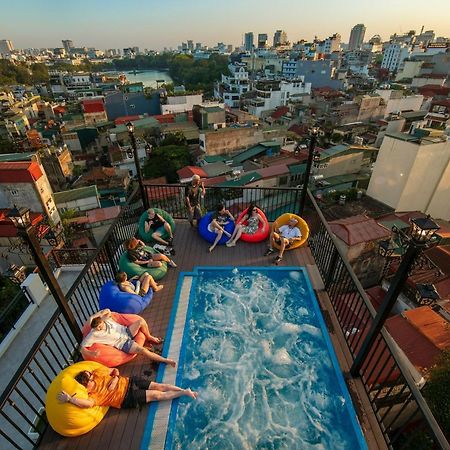 Lakeview Backpackers Hostel & Rooftop Bar Hanoi Esterno foto